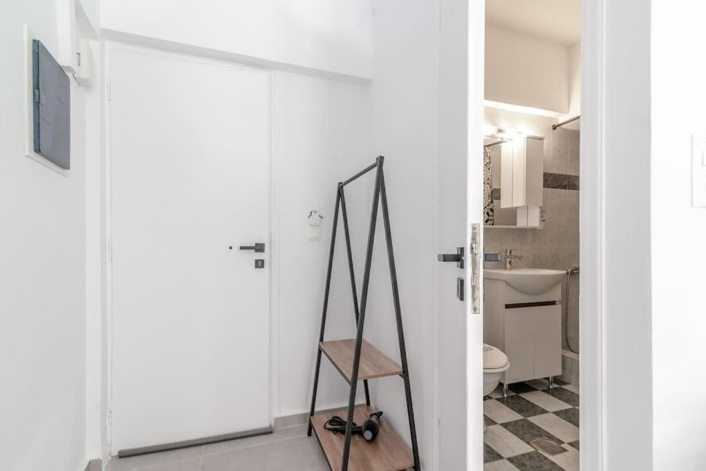 New Studio In The Heart Of City Center Iraklion Buitenkant foto