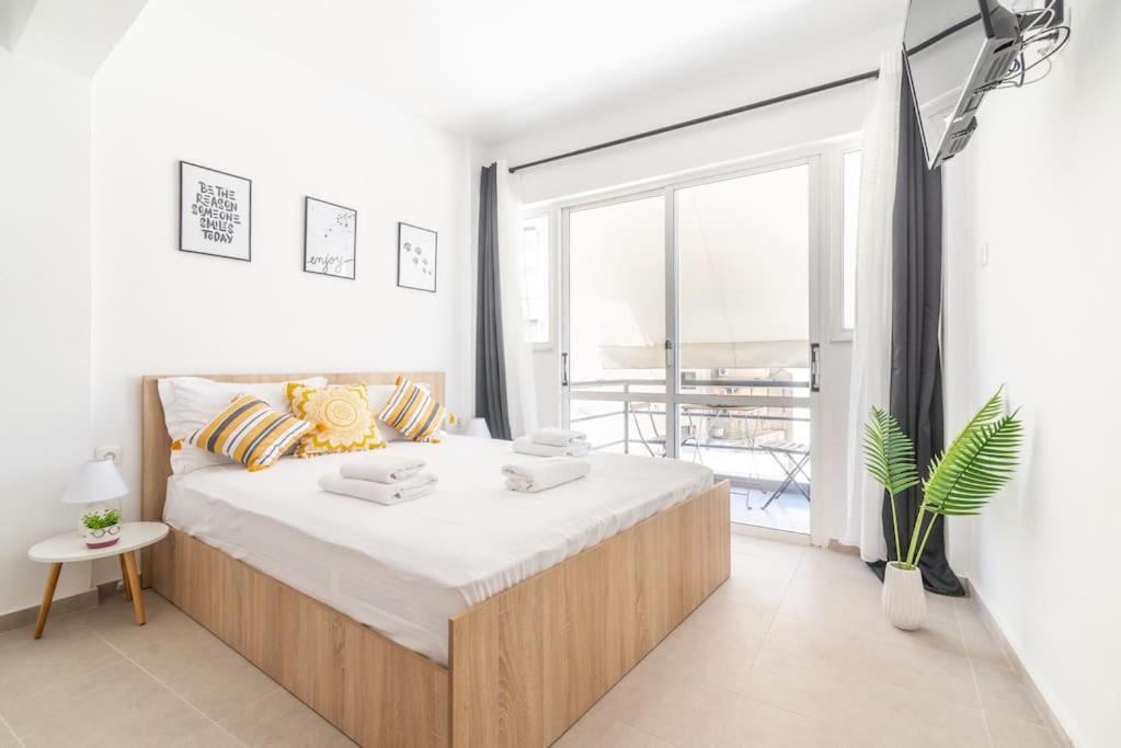 New Studio In The Heart Of City Center Iraklion Buitenkant foto