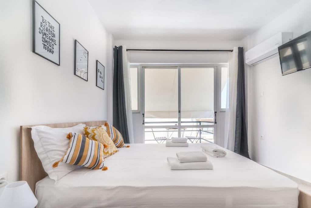 New Studio In The Heart Of City Center Iraklion Buitenkant foto
