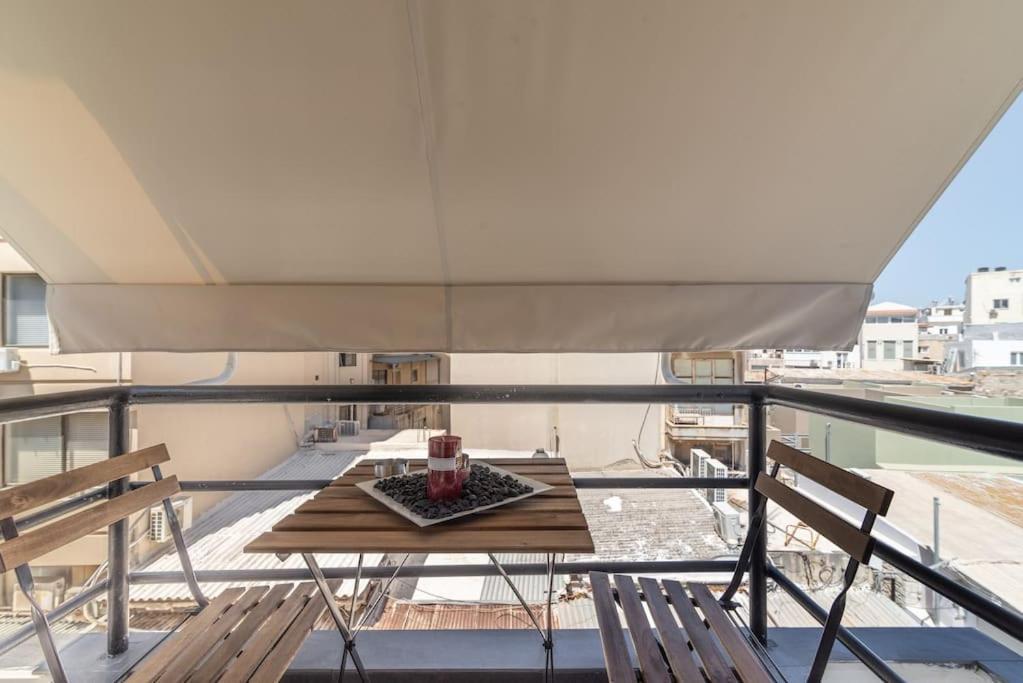 New Studio In The Heart Of City Center Iraklion Buitenkant foto