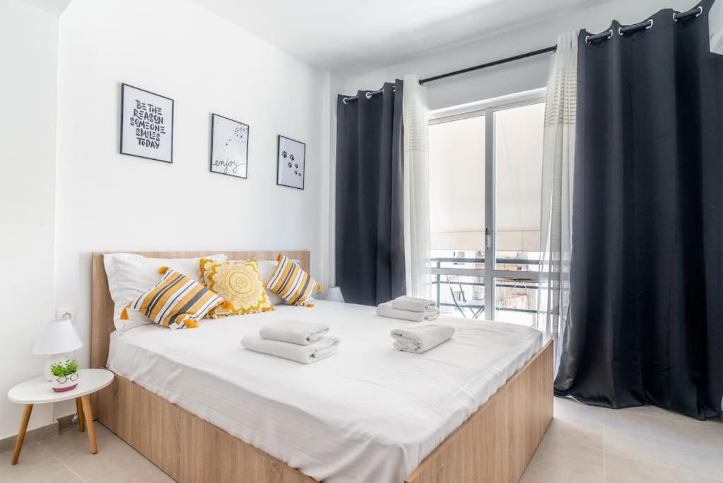 New Studio In The Heart Of City Center Iraklion Buitenkant foto