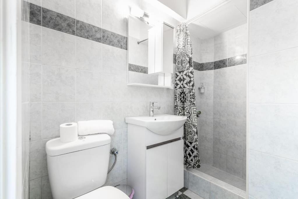 New Studio In The Heart Of City Center Iraklion Buitenkant foto
